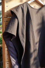 Japanischer Wollumhang mit Eichenstruktur