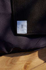 Japanischer Wollumhang mit Eichenstruktur