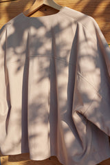 Weite doppelreihige Jacke