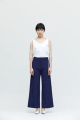 Marineblaue Hose mit hohem Taillenschlitz