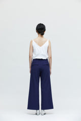 Marineblaue Hose mit hohem Taillenschlitz