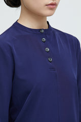 Marineblaues Mikro Stehkragen Top