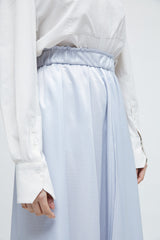 Silbernes asymmetrisches drapiertes Wellenkleid