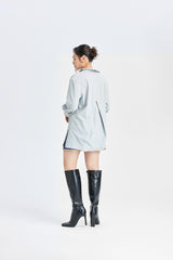 Hellgraues Hemd mit Reißverschluss