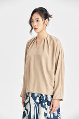 Top mit plissiertem V-Ausschnitt