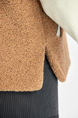 Stehkragenjacke im Farbclash