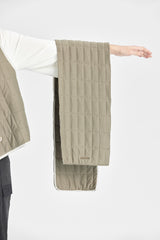 Olive wattierte Weste + Schal Set