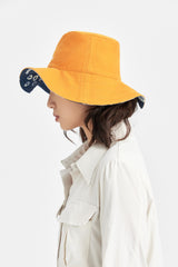 Abstrakter botanischer Druck Wellenhut