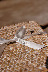 Eine festliche Box mit Luxus für alle fünf Sinne (limitiert auf 40 Stück)