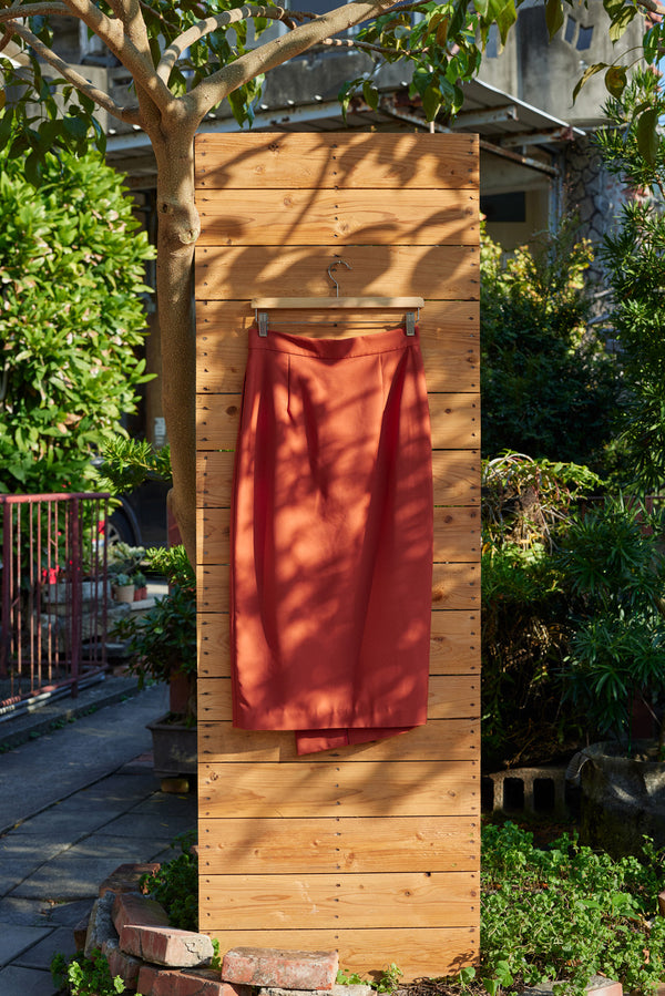 磚紅抗菌高衩窄裙