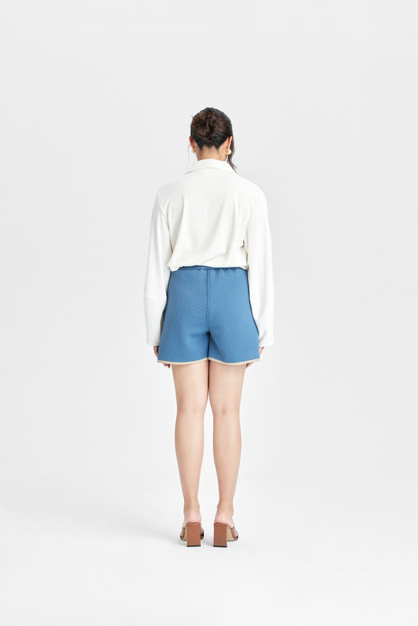 Shorts mit geschwungenen Taschen in Nautical Blue