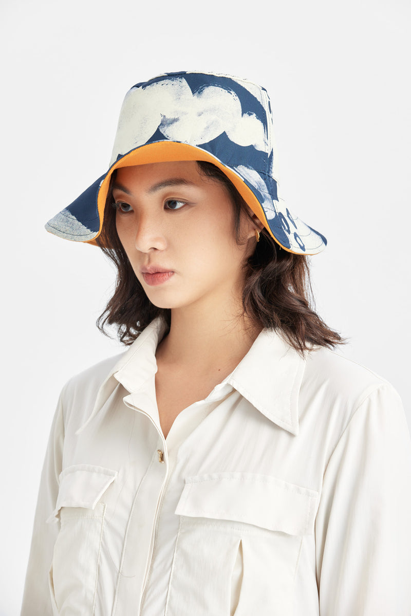 Abstract botanical print wave hat